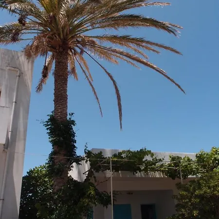 Апартаменты House Near The Sea Милатос